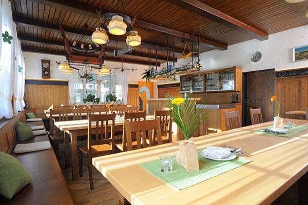 Gastwirtschaft & Hotel Doll Markt Indersdorf Екстериор снимка