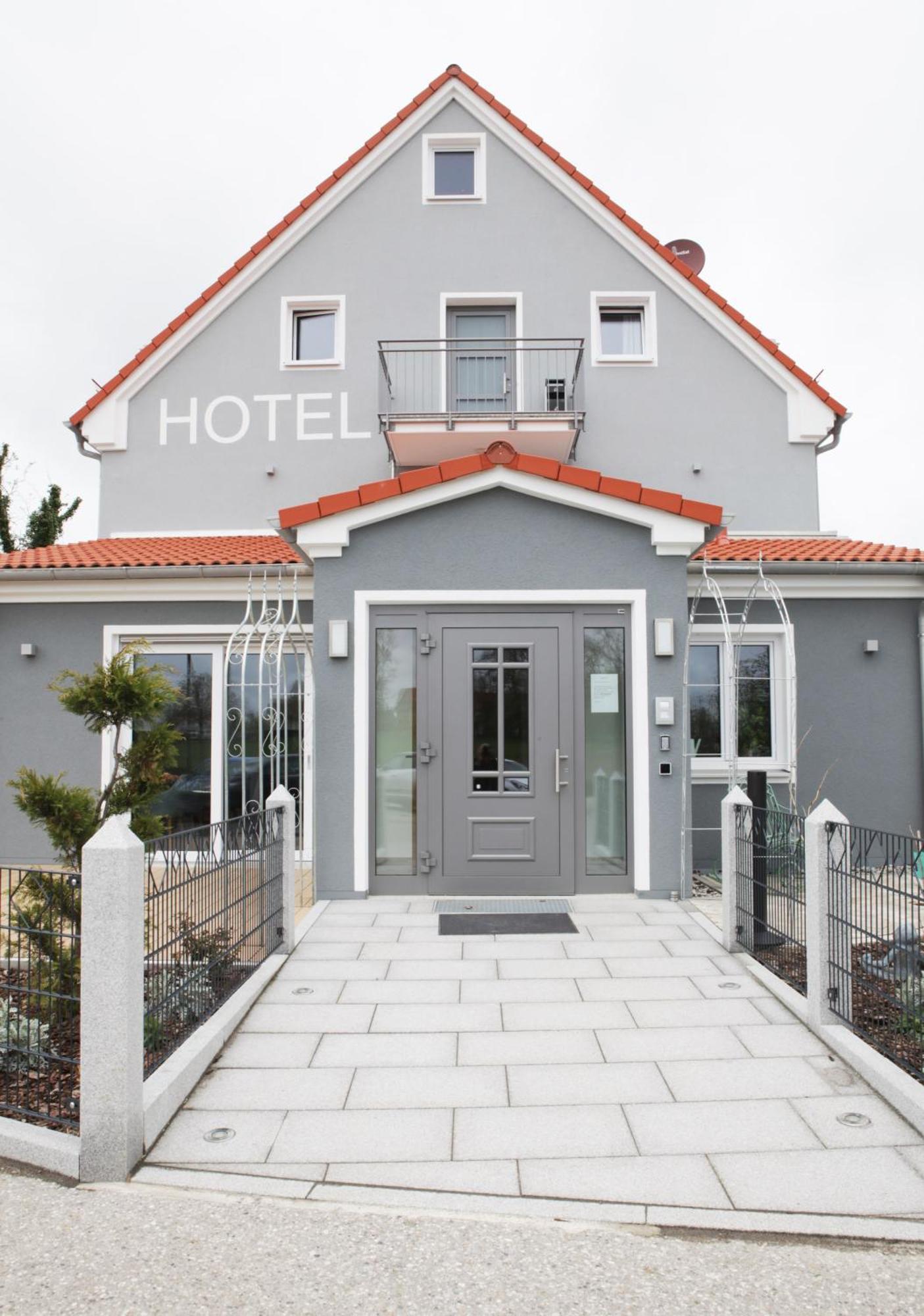 Gastwirtschaft & Hotel Doll Markt Indersdorf Екстериор снимка
